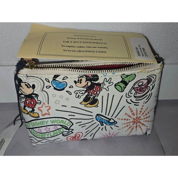 Dooney & Bourke Disney EW06S Sketch Cosmetic Case - Picture 5 of 7